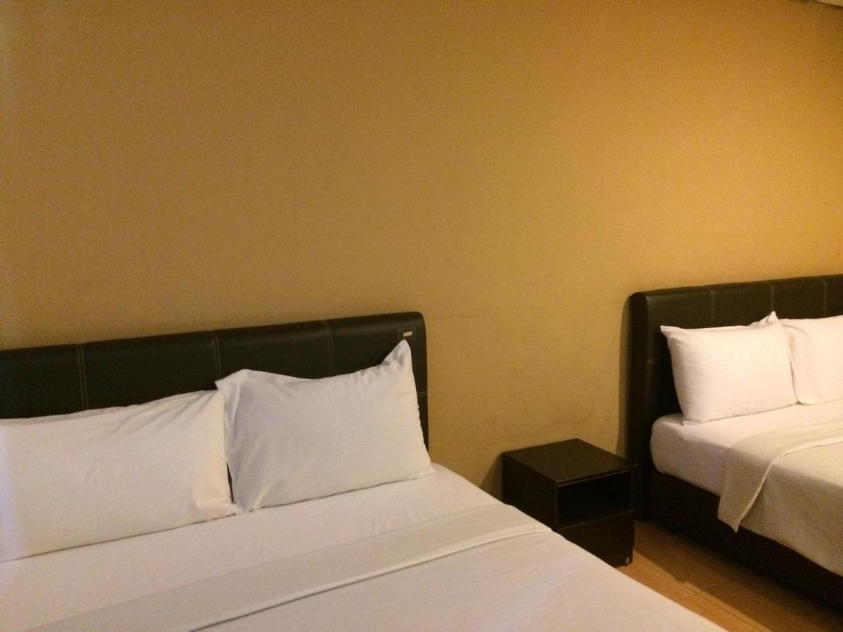 Suntec Hotel Johor Bahru Room photo